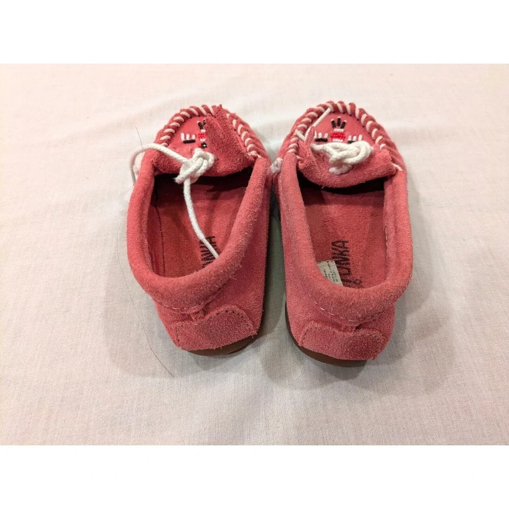 New Condition Minnetonka Toddler Girl Moccasin Size 11‎ Pink Thunderbird Laces